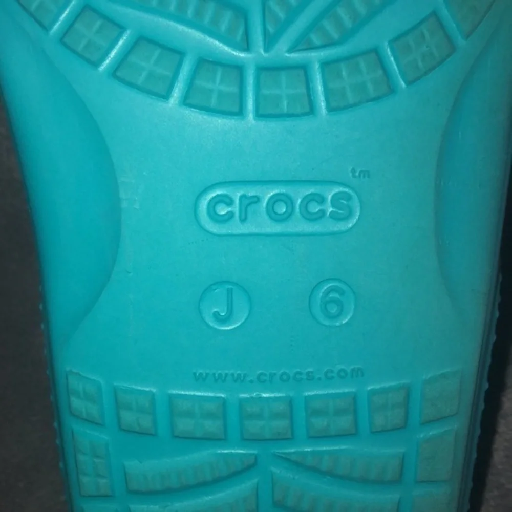 CROCS Classic Slides / Blue Sandals/ Women's Size J6 Lightweight Beach